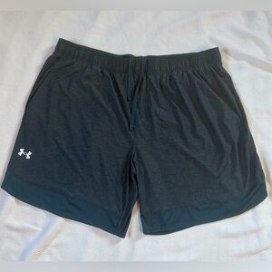 Men’s Under Armour Green Performance Shorts
Size - 3XL